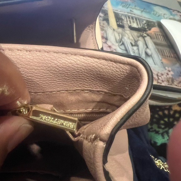 United Colors of Benetton Elegant Pink/Blush Crossbody Bag – NWOT - Picture 16 of 17